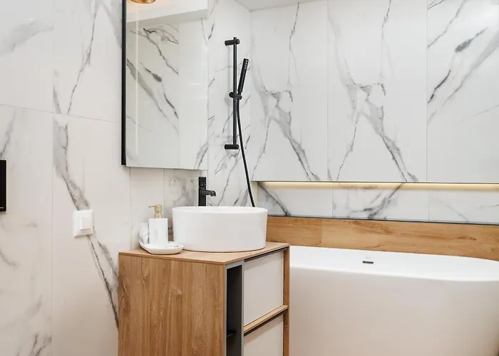 Apartment Warm Amber *